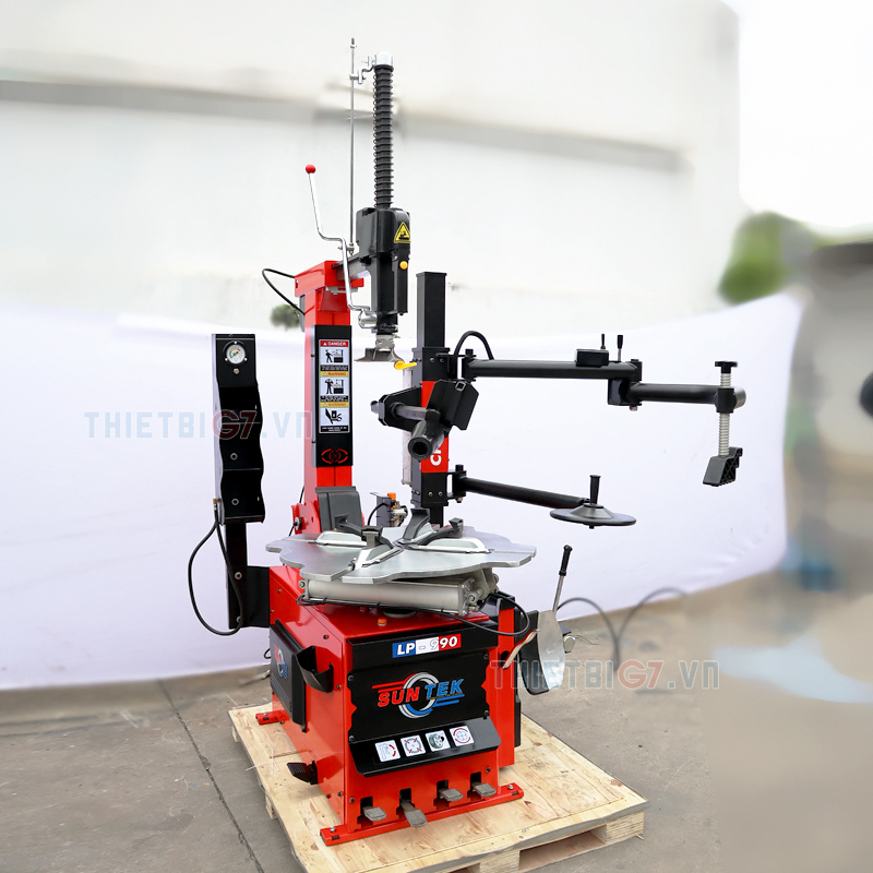 Hình ảnh thực tế máy tháo vỏ xe SunTek LP-990 + CP3
