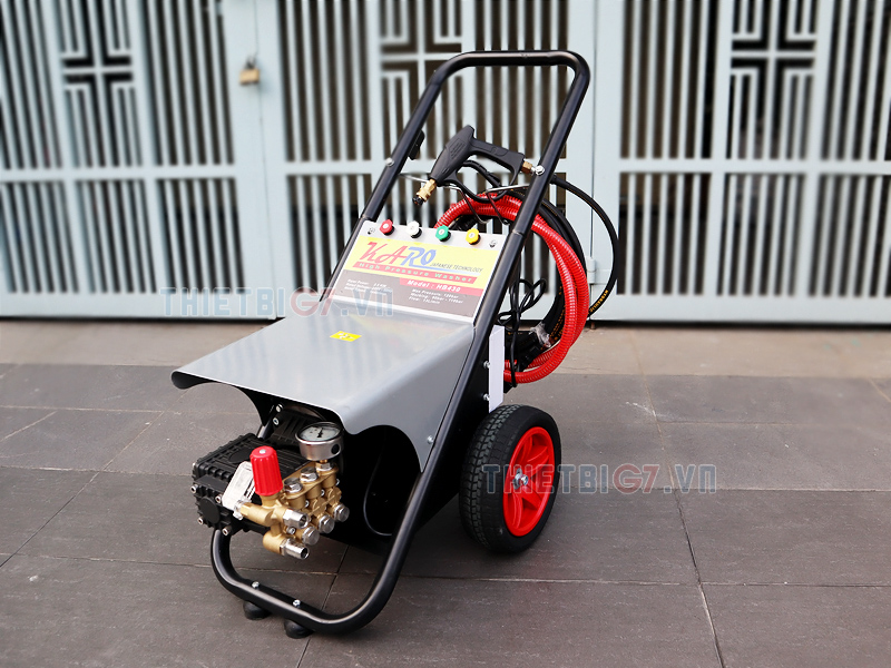 Máy rửa xe áp lực cao KARO 2.5Kw