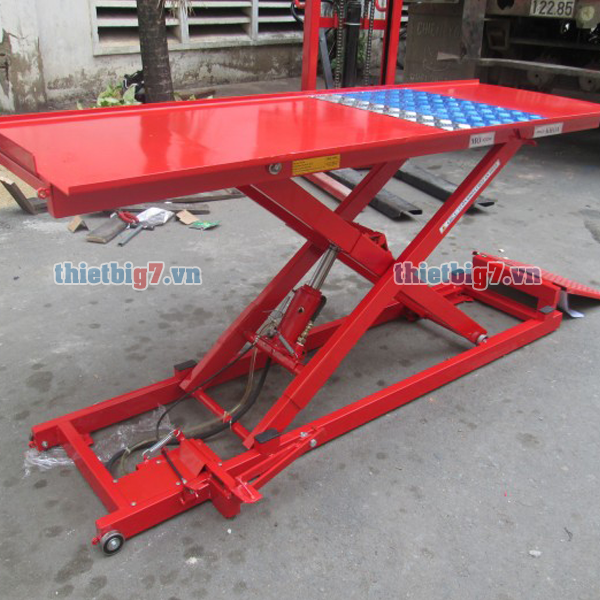 Bàn Nâng Xe Máy Giá Tốt- Hỗ Trợ Lắp Đặt Tận Nơi