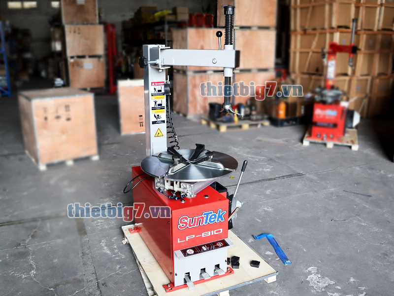 Dấu hiệu cho thấy bạn cần thay lốp xe của mình ngay lập tức