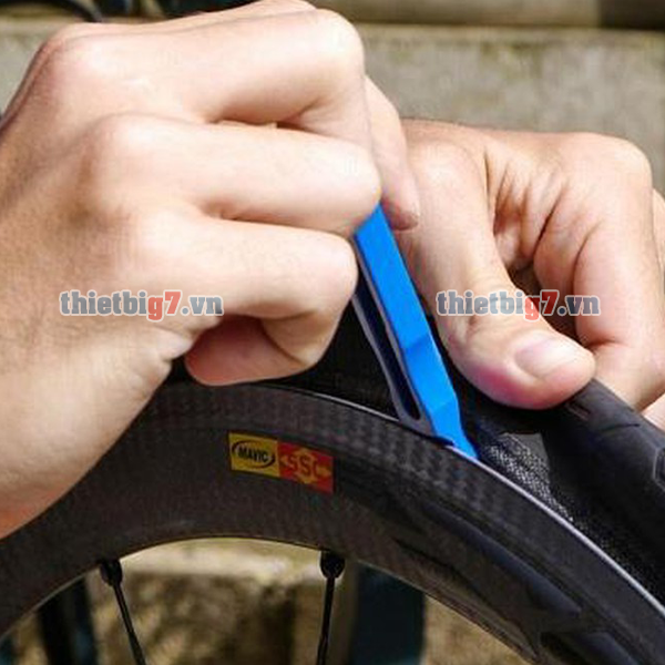 Phụ Kiện Vá Vỏ Có Ảnh Hưởng Như Thế Nào Với Sửa Chữa Xe Máy?