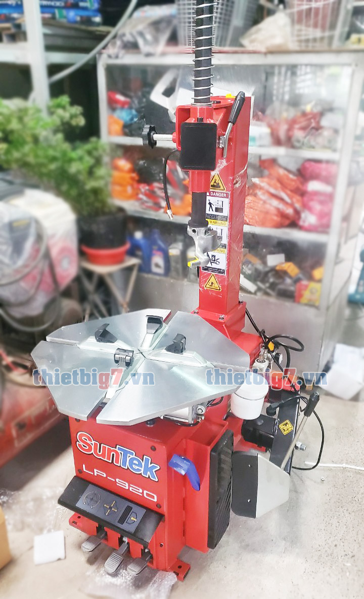 Máy ra vào lốp SunTek LP-920