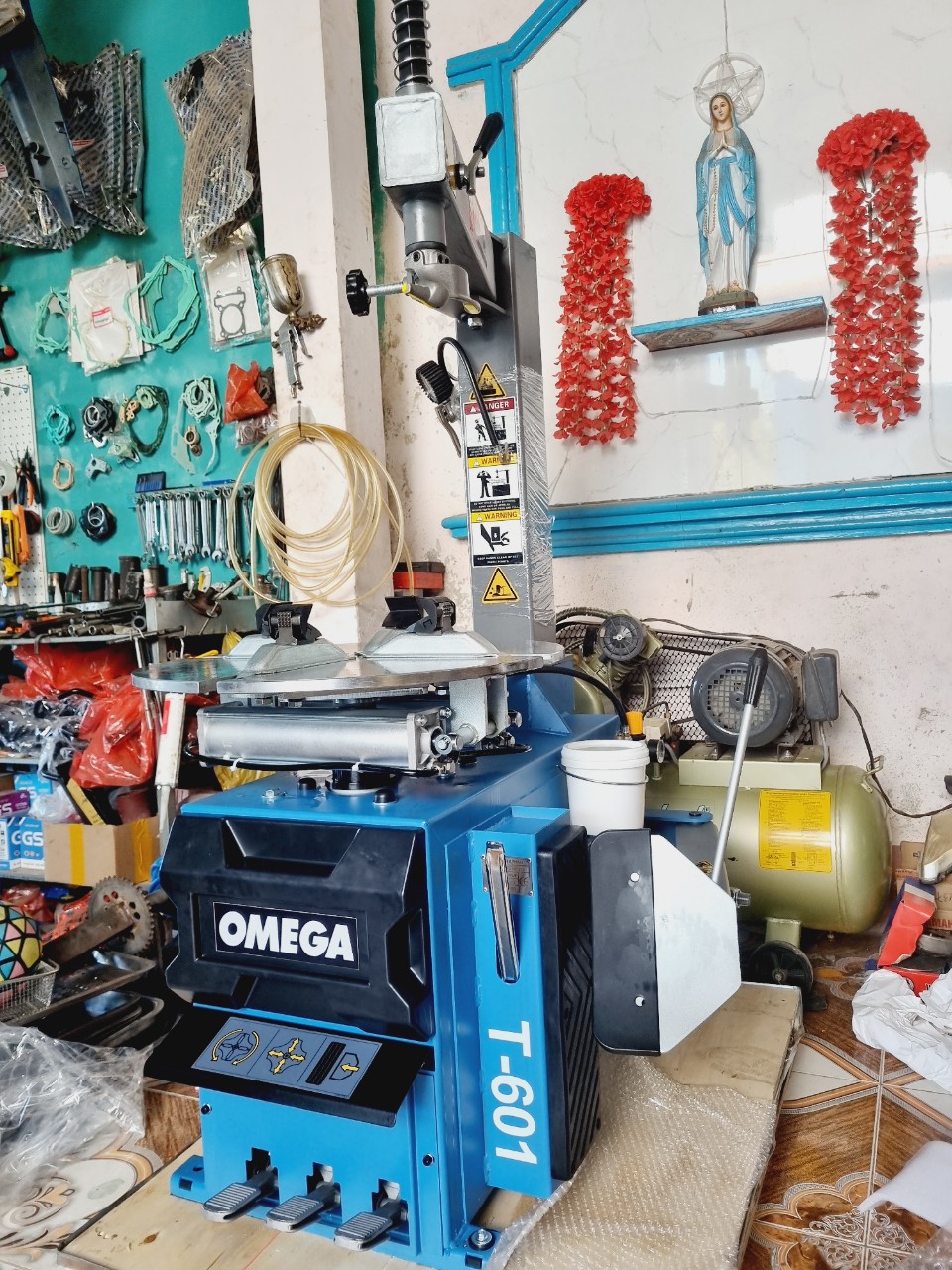 Bí quyết thanh lý máy ra lốp giá tốt thu hút người mua