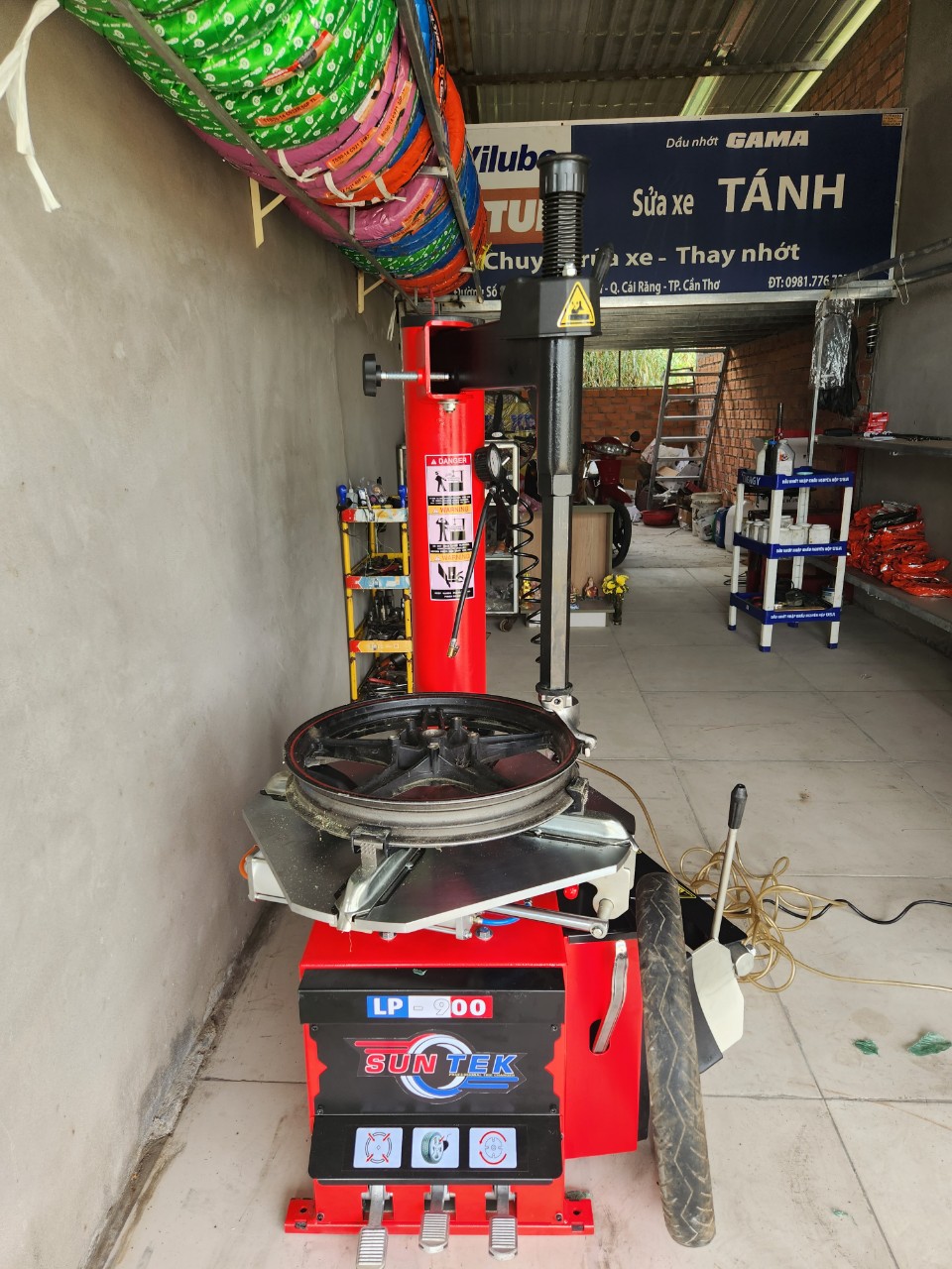 xac-dinh-gia-may-ra-lop-khi-thanh-ly