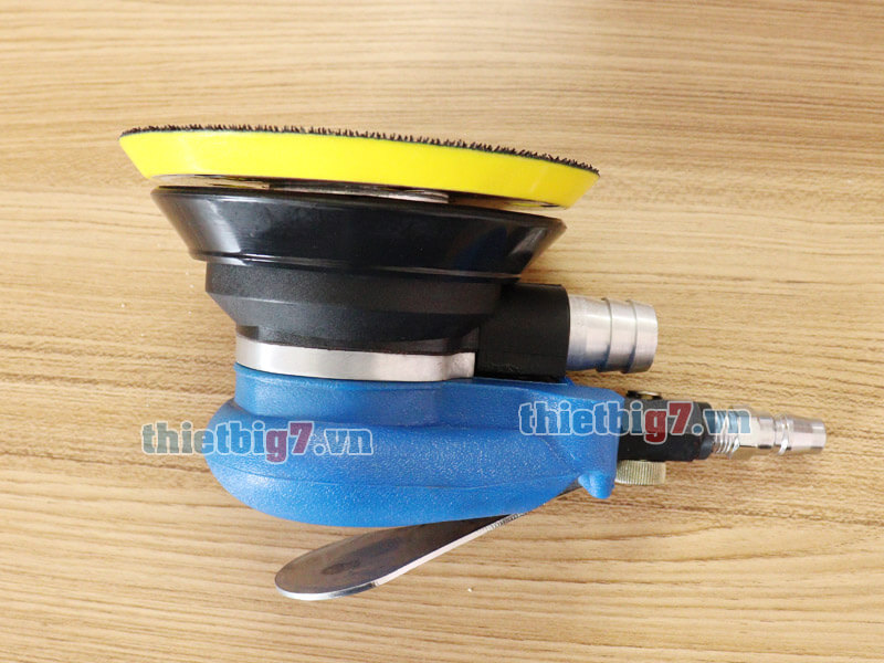 may-danh-bong-dung-khi-nen_1