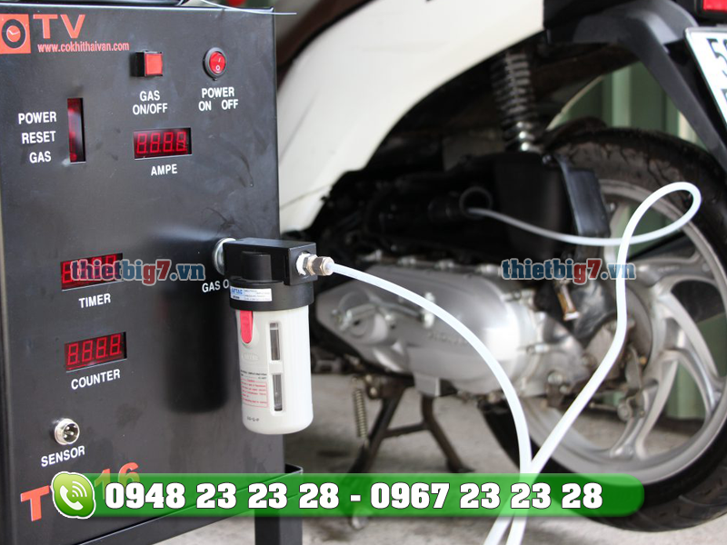 vệ sinh buồng đốt xe honda