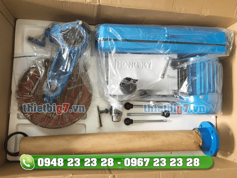 Ảnh thực tế của một máy khoan, máy đục dùng khí nén may-khoan