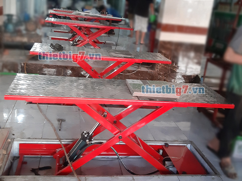 bàn nâng sửa xe máy bàn nâng sửa xe máy