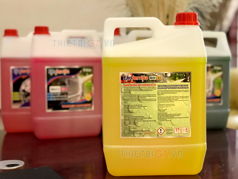 Dung dịch rửa xe không chạm Ekokemika
